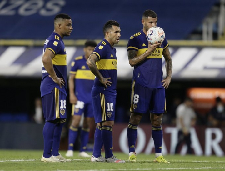 Boca y Gimnasia empataron en la Bombonera