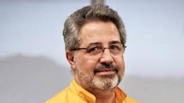Claudio Santa María: "No nos enseñaron como cuidarnos para evitar los contagios"