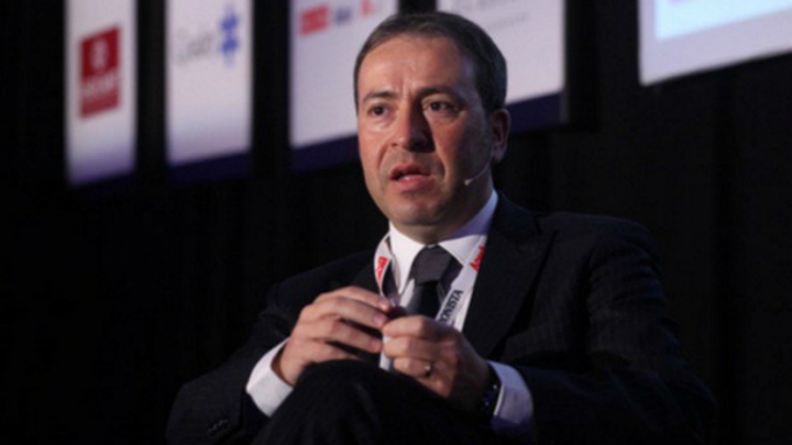 Guillermo Oliveto: “Hay una Argentina que se percibe de clase media todavía pero en muchos casos el bolsillo es de clase baja”