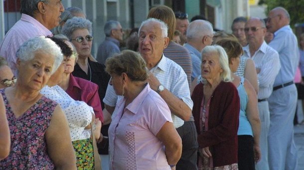 DNU por las jubilaciones: Las nuevas mínimas quedarían en 235 mil pesos