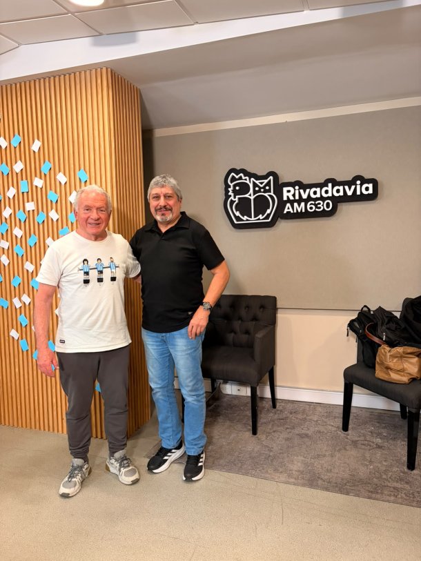 Nos visitó en el estudio Alejandro Simik, quien presentó su proyecto para crear un nuevo museo dedicado al cine