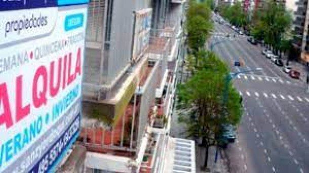 Bernardo Mihura De Estrada: "Se vende y escritura el 50% de lo histórico en Buenos Aires”