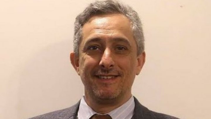 Luciano Roman: &quot;La escuela ha dejado de enseñar&quot;